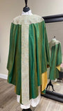 6001 Desta Chasuble
